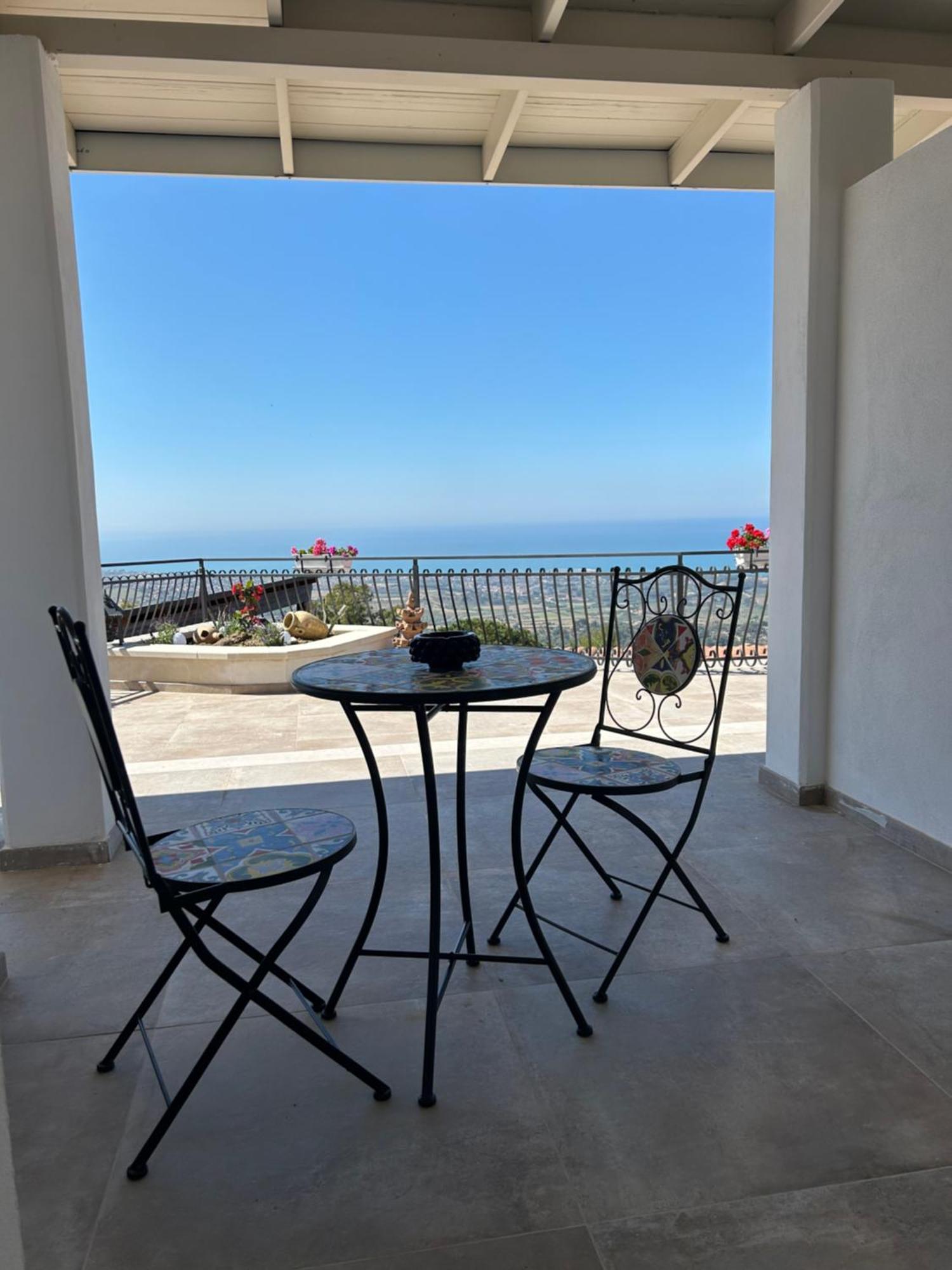 Bed and Breakfast La Casa Di Pippo Flora Agrigento Esterno foto